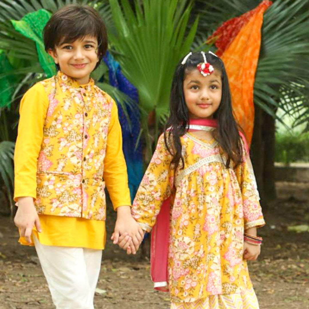 3 Tips to Coordinated (Indian) Outfits for Events or Photo Shoots