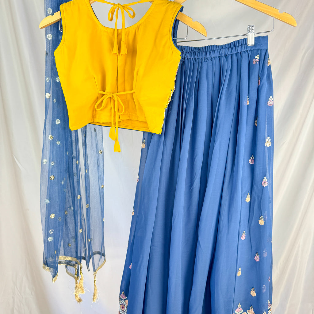 GIRLS -  Aarika's Closet