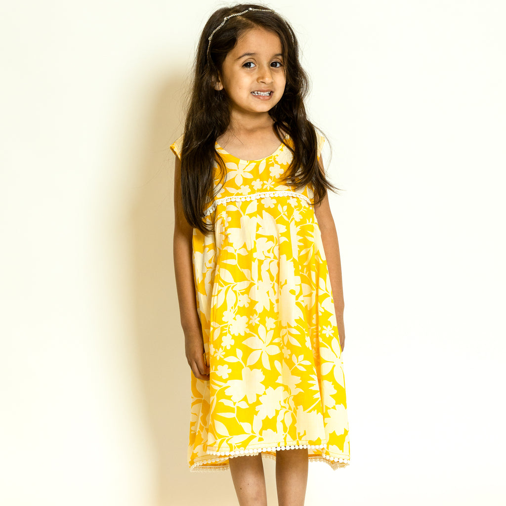 GIRLS -  Aarika's Closet