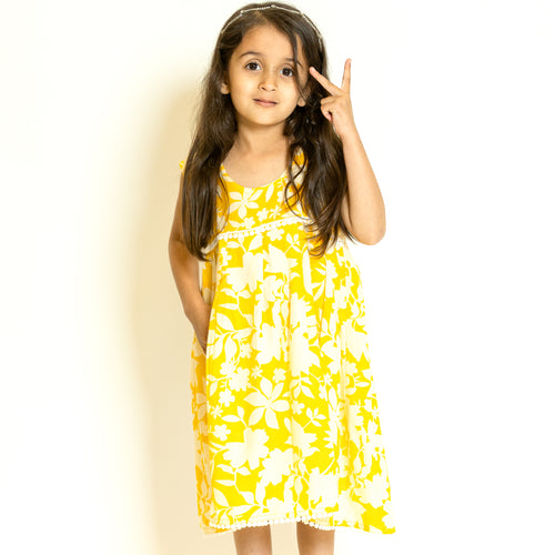 GIRLS -  Aarika's Closet