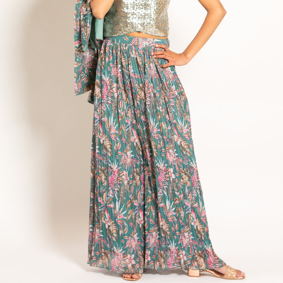 GIRLS -  Aarika's Closet