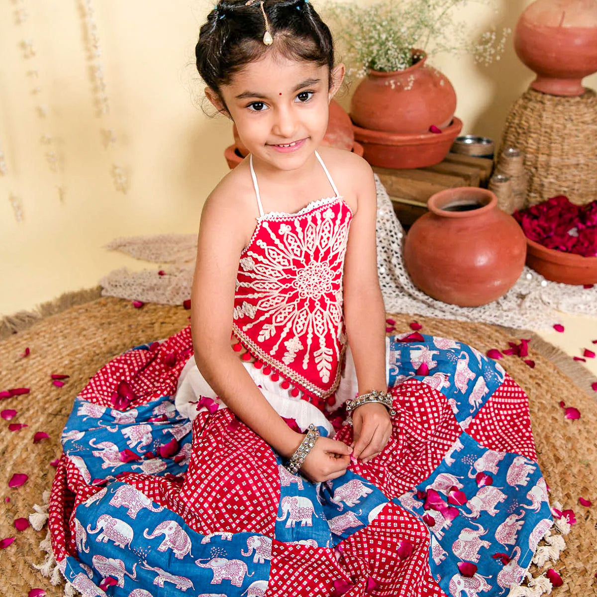 GIRLS -  Aarika's Closet