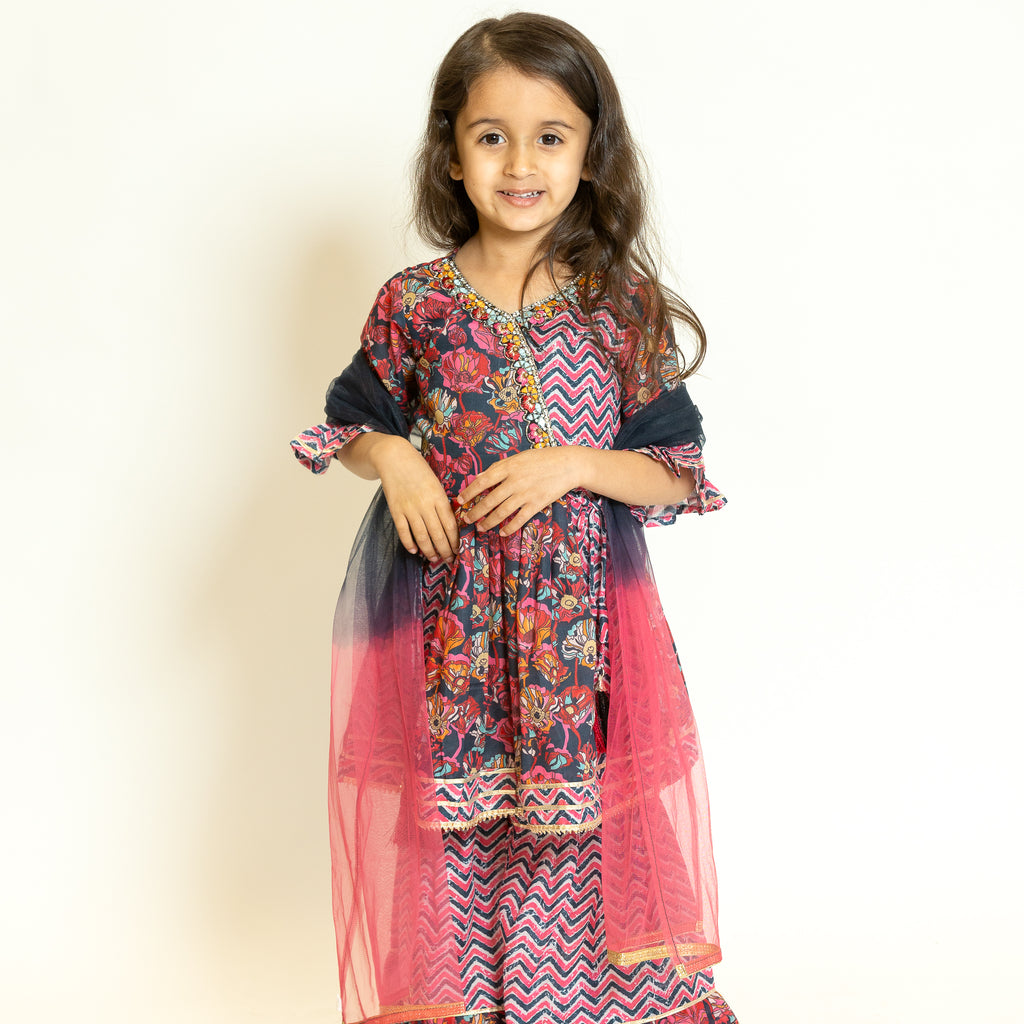 GIRLS -  Aarika's Closet