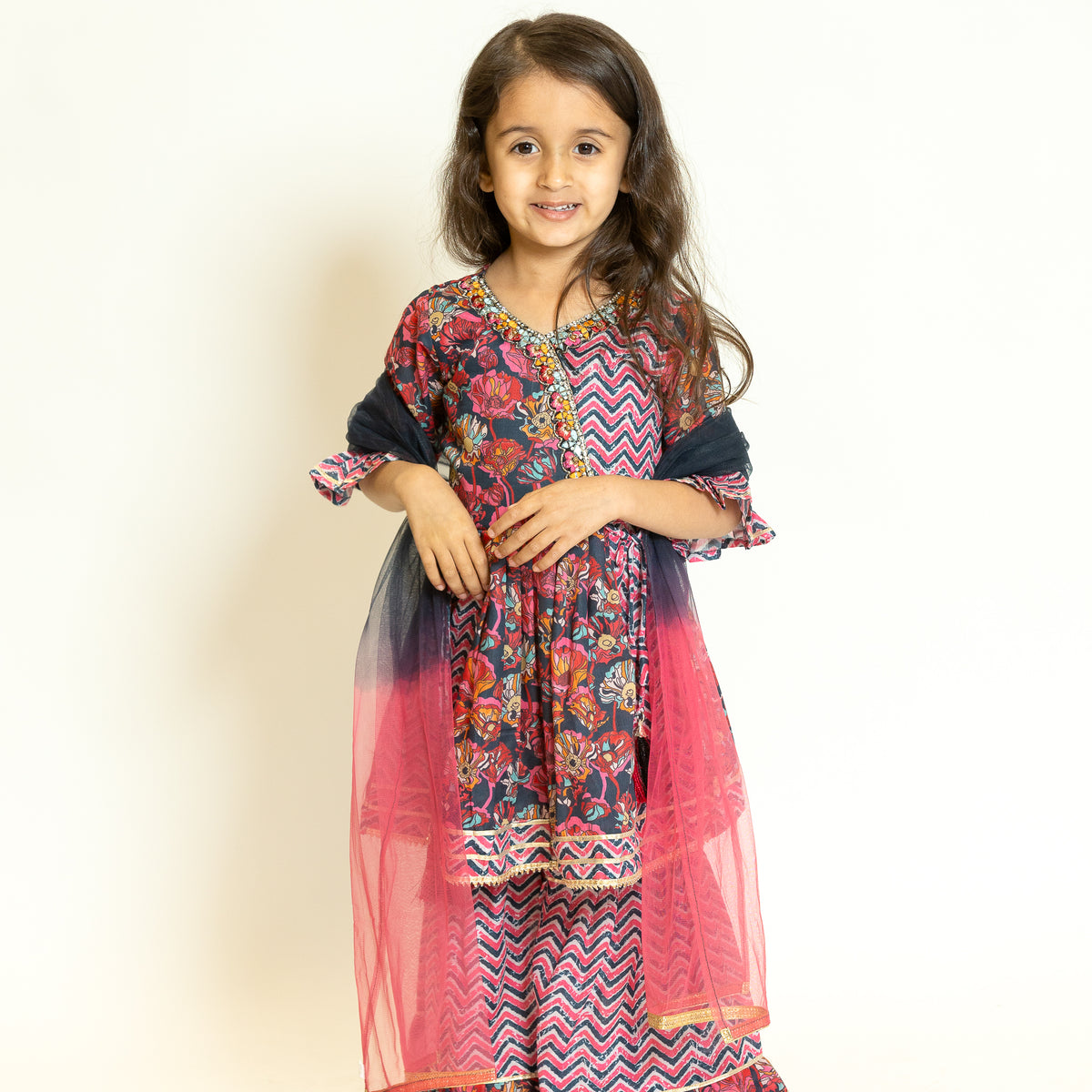 GIRLS -  Aarika's Closet
