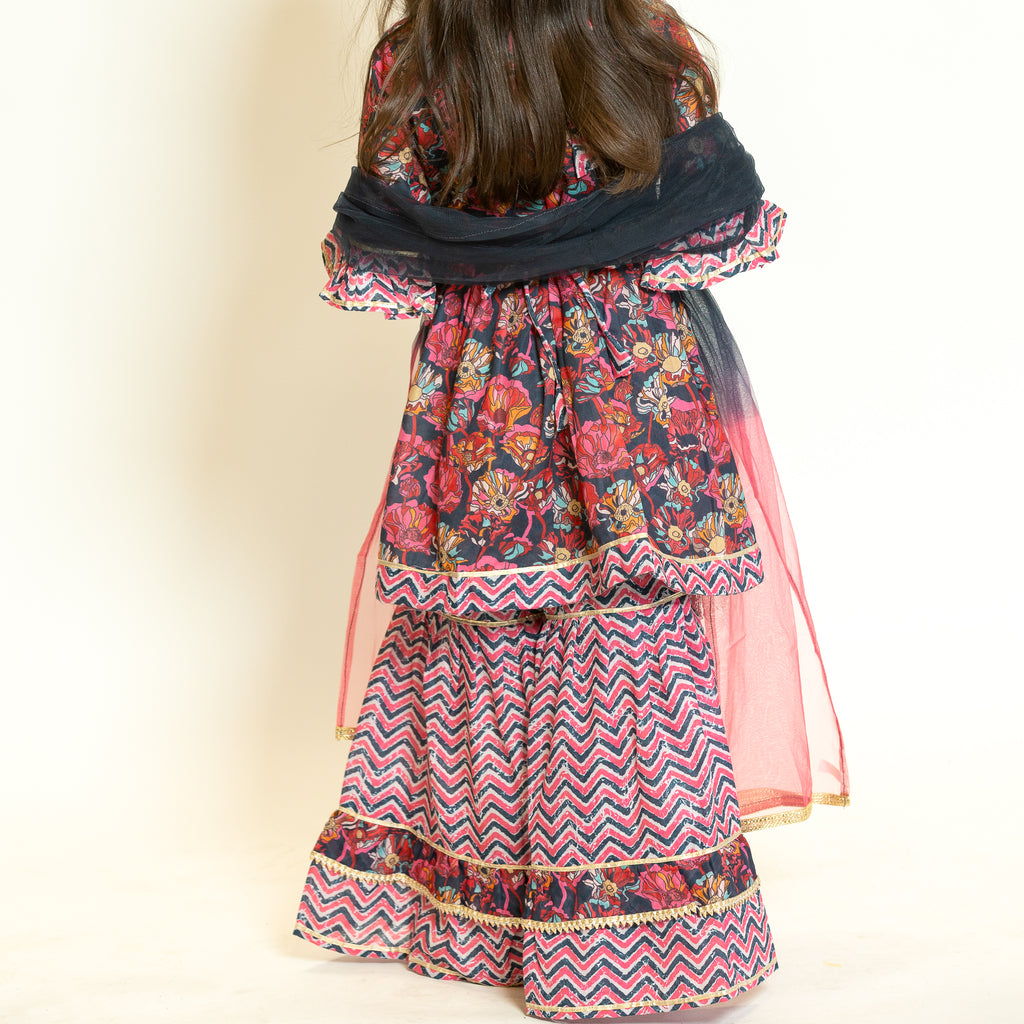 GIRLS -  Aarika's Closet