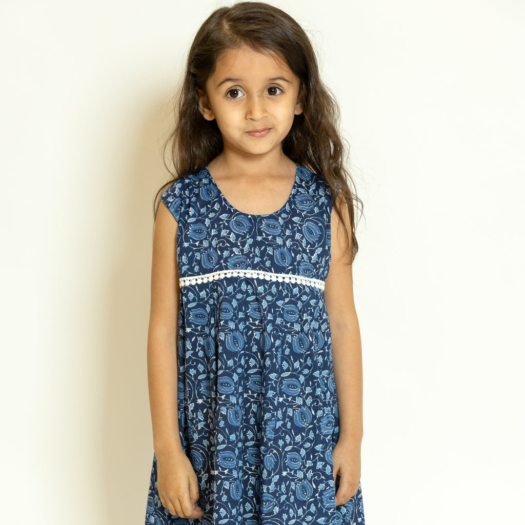 GIRLS -  Aarika's Closet