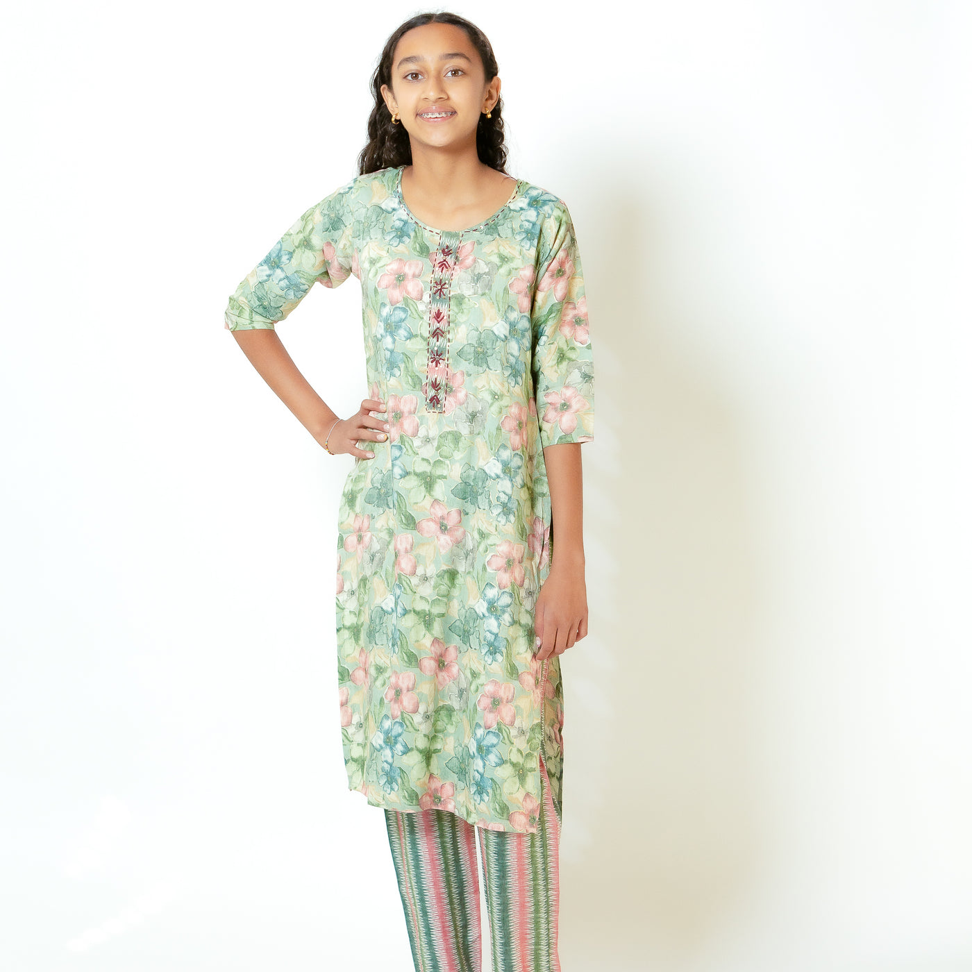 Charvi - Green Soft Cotton Kurti Set