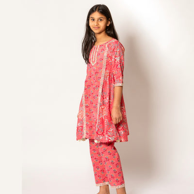 Nayna - Girls Coral and Floral Print Kurta and Pajama Set