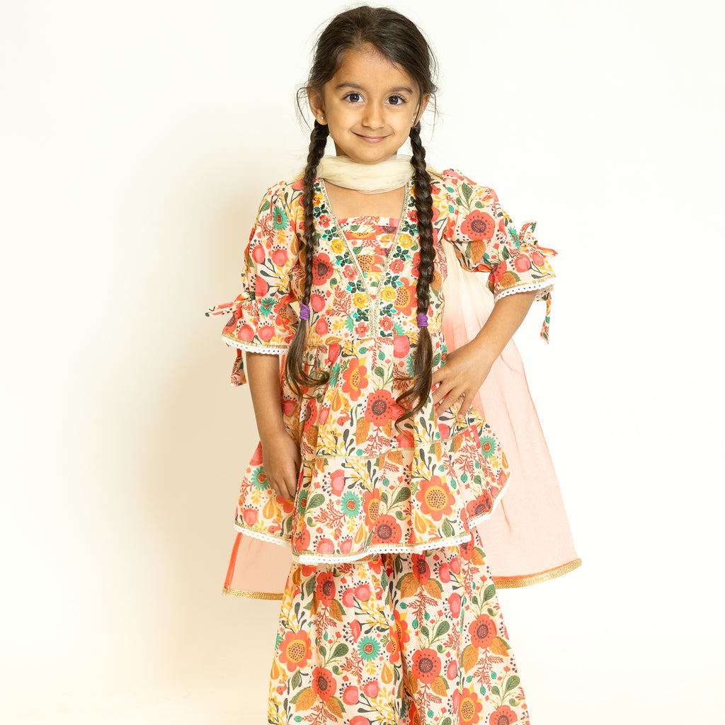 GIRLS -  Aarika's Closet