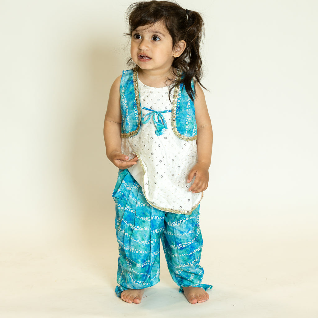 GIRLS -  Aarika's Closet