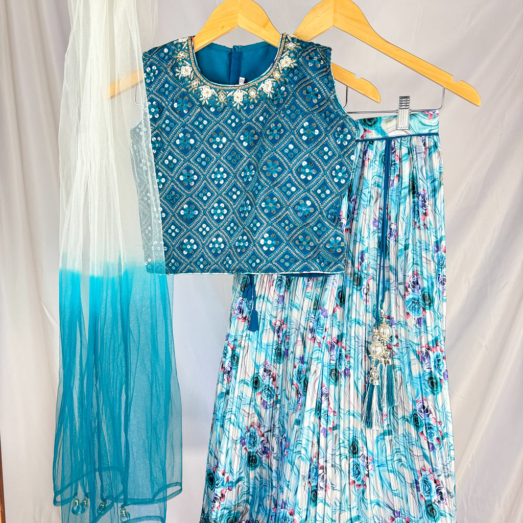 GIRLS -  Aarika's Closet