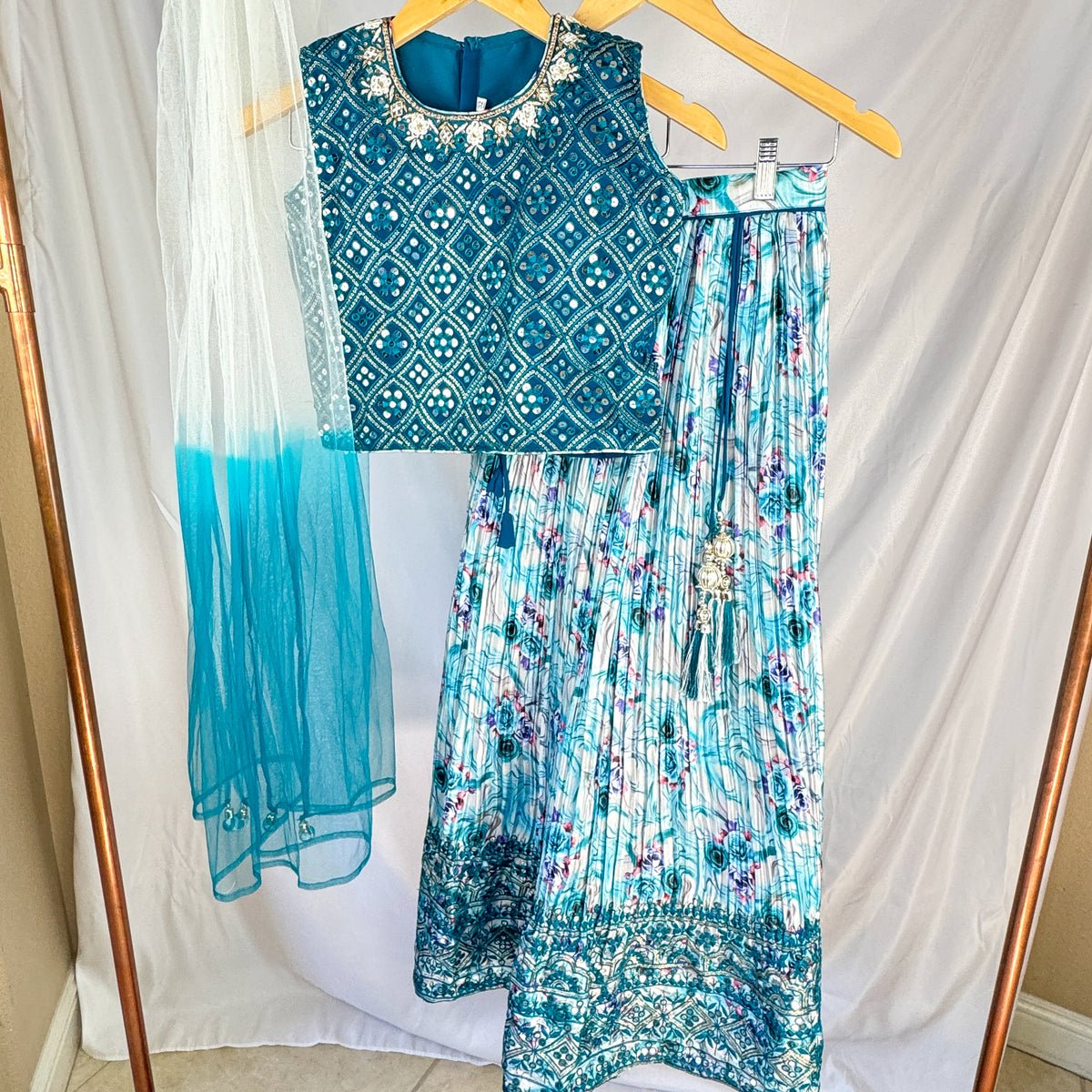 GIRLS -  Aarika's Closet
