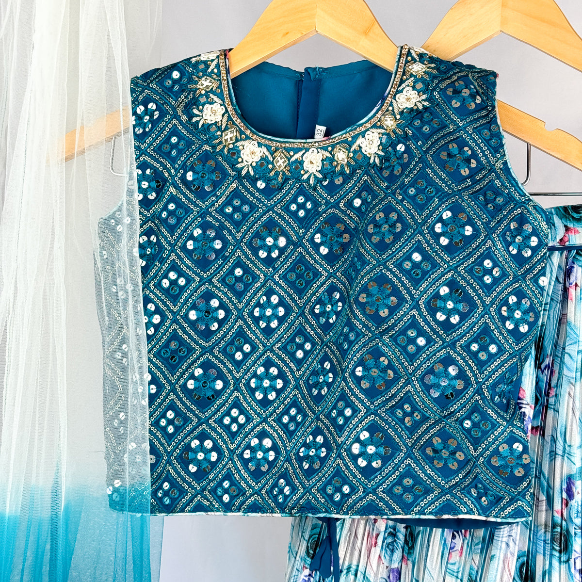 GIRLS -  Aarika's Closet