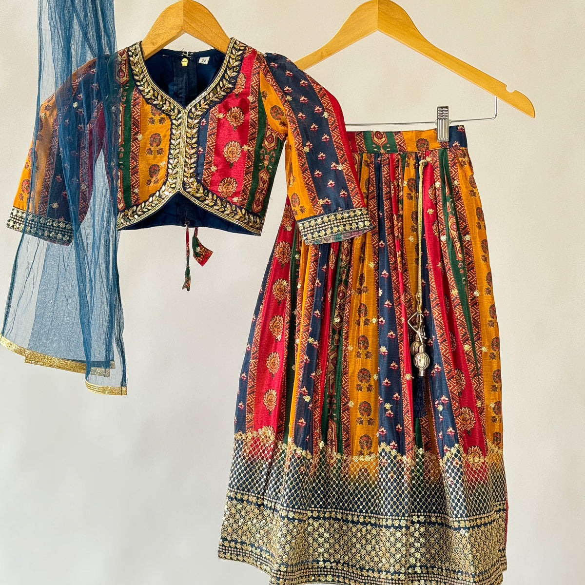 GIRLS -  Aarika's Closet