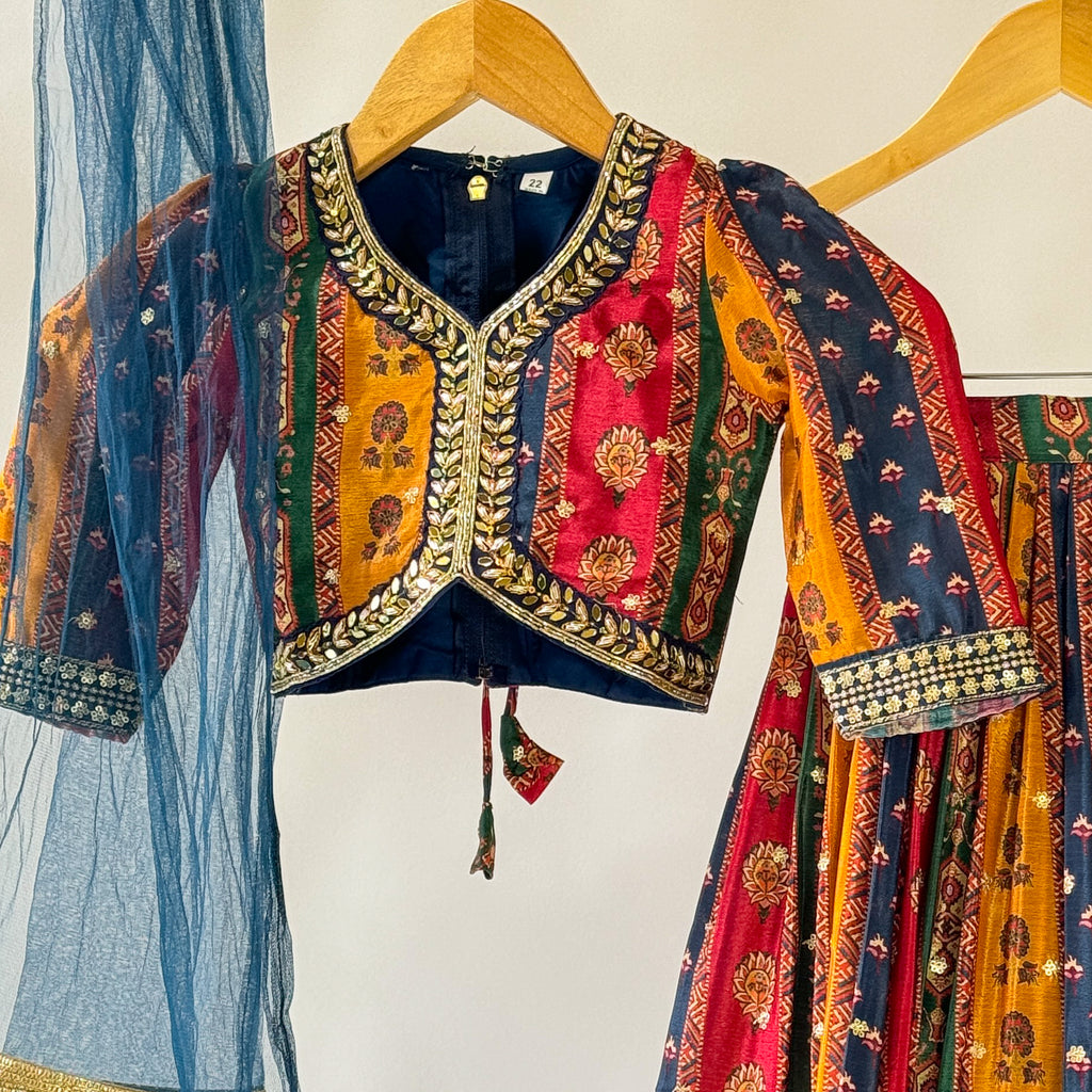 GIRLS -  Aarika's Closet