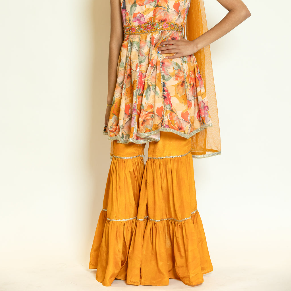 GIRLS -  Aarika's Closet