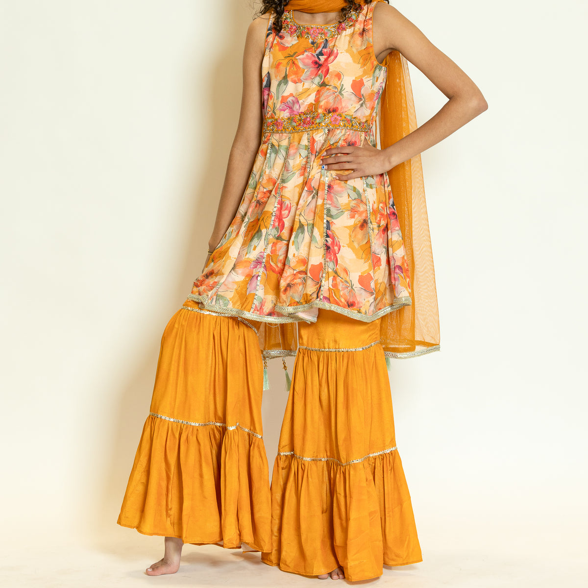 GIRLS -  Aarika's Closet