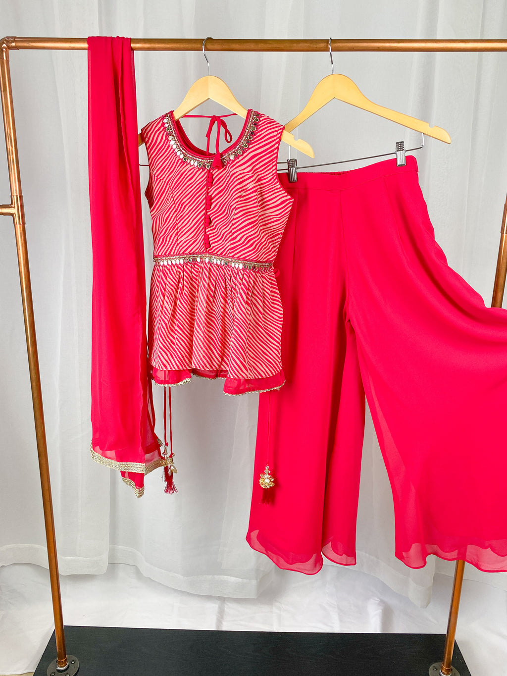 GIRLS -  Aarika's Closet