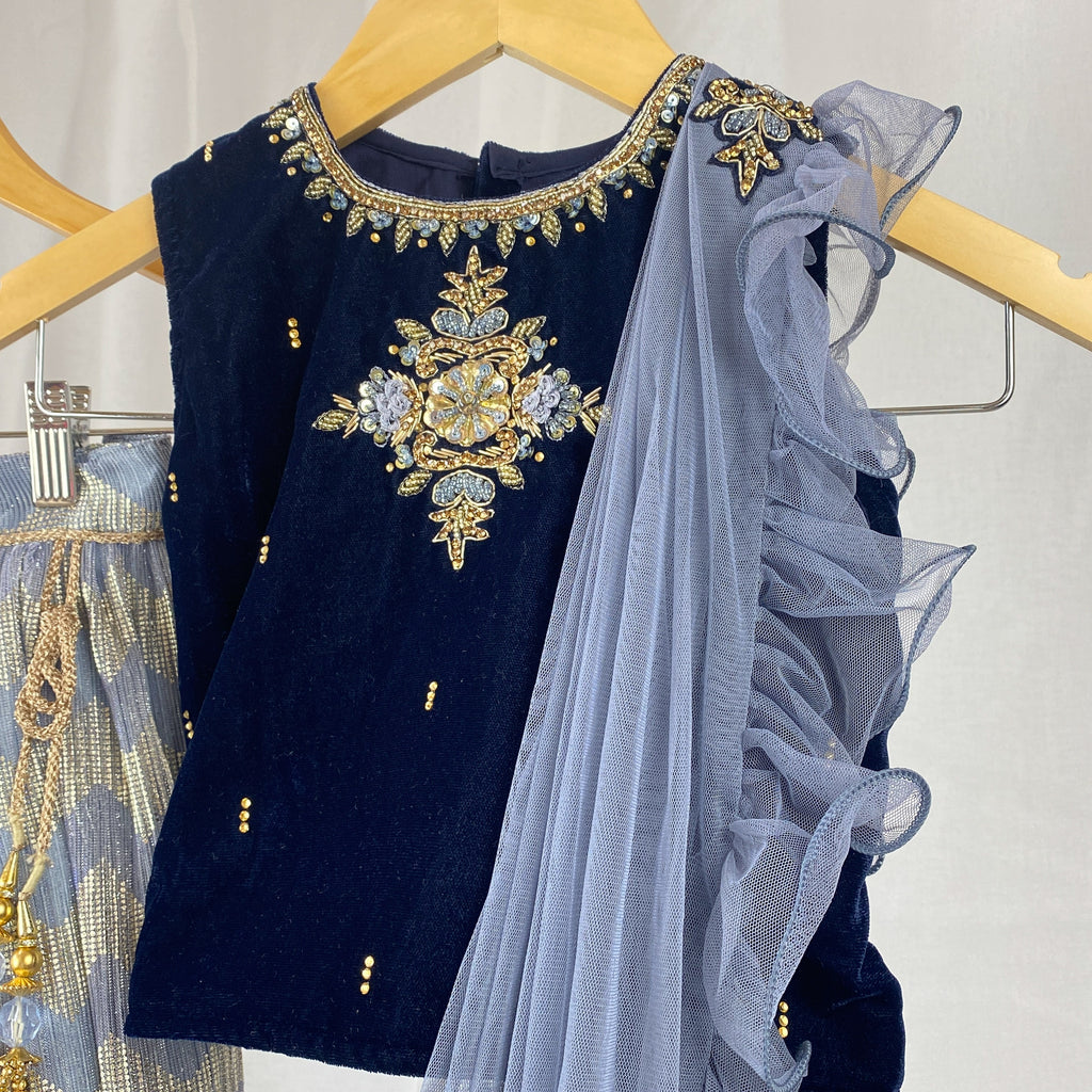 GIRLS -  Aarika's Closet