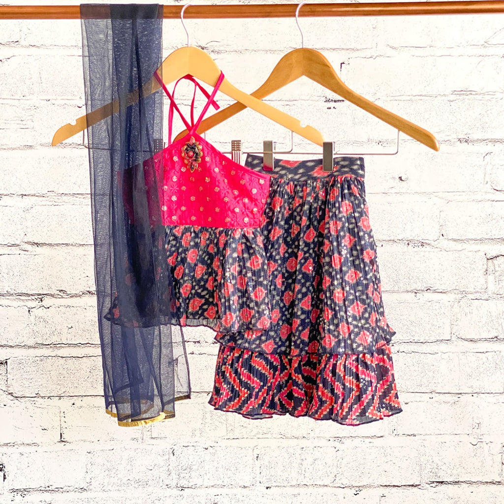 GIRLS -  Aarika's Closet
