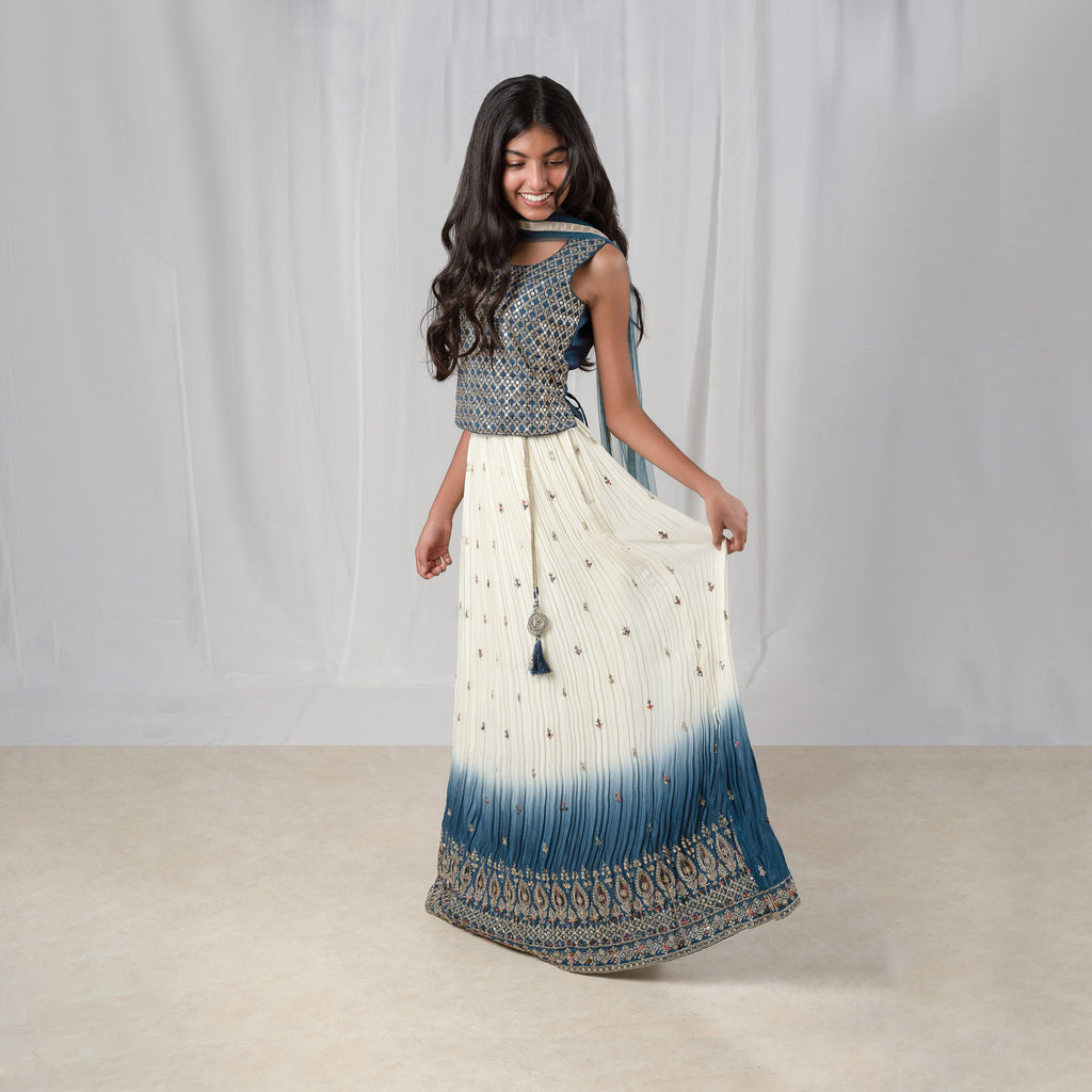 GIRLS -  Aarika's Closet