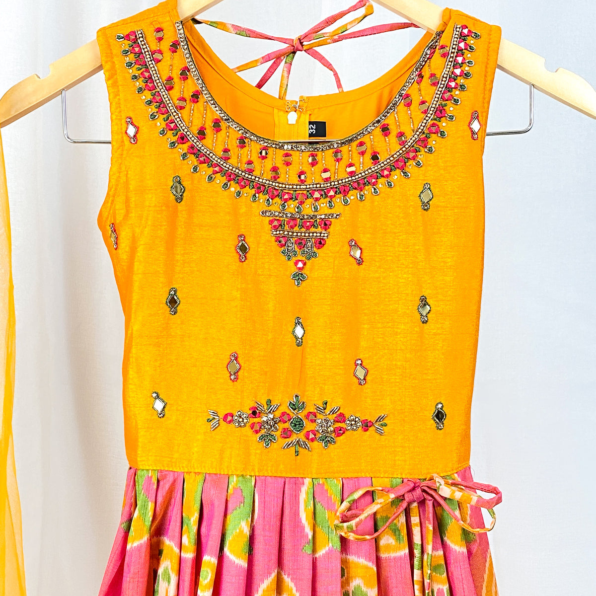 GIRLS -  Aarika's Closet