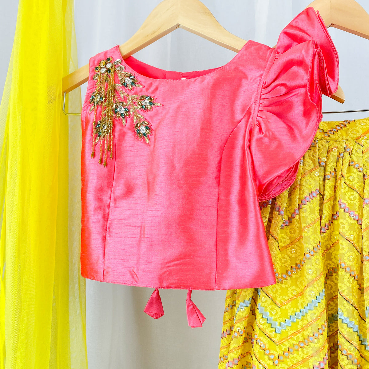 GIRLS -  Aarika's Closet