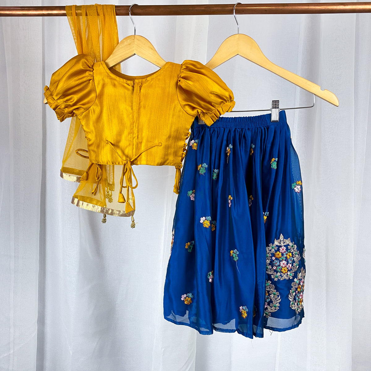 GIRLS -  Aarika's Closet