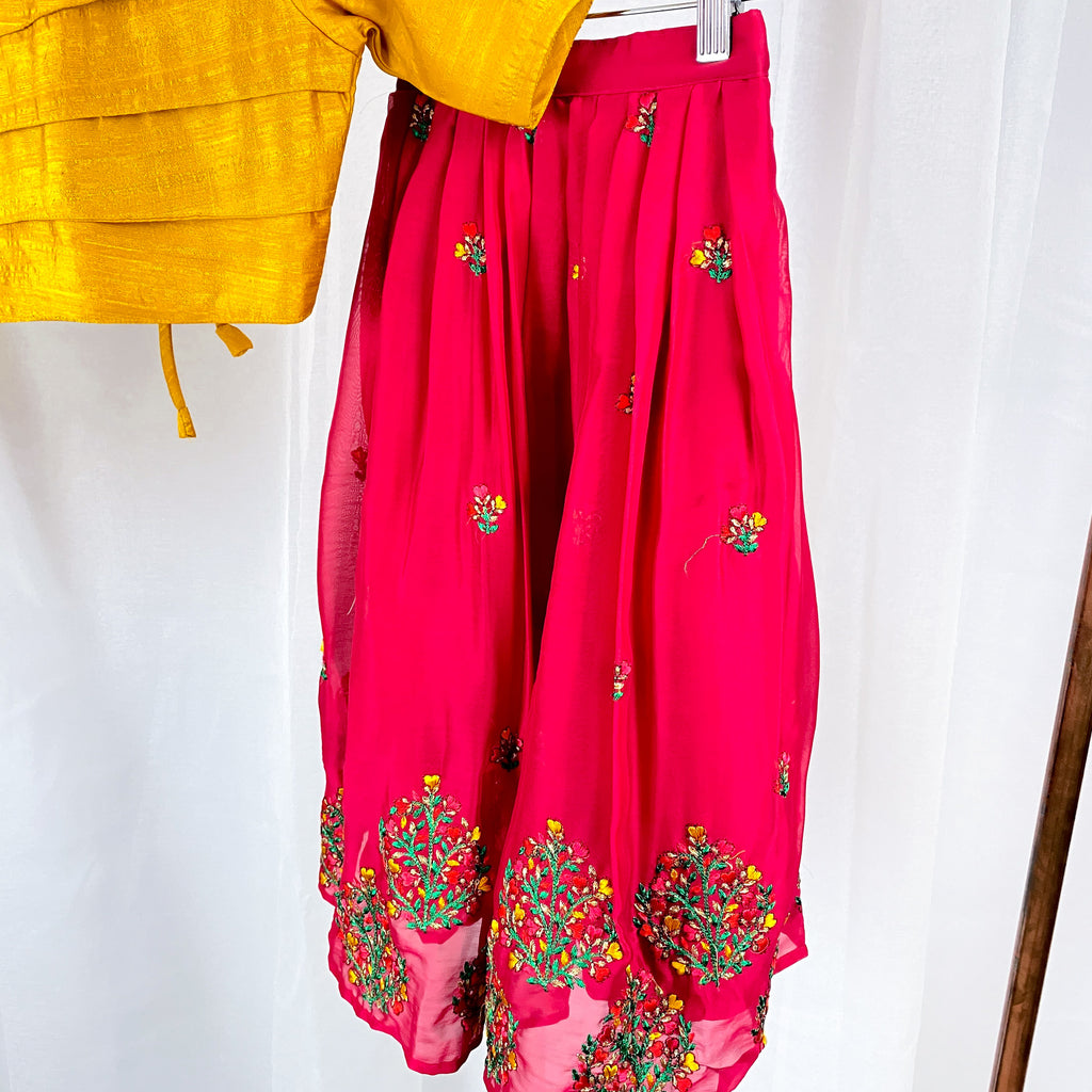GIRLS -  Aarika's Closet