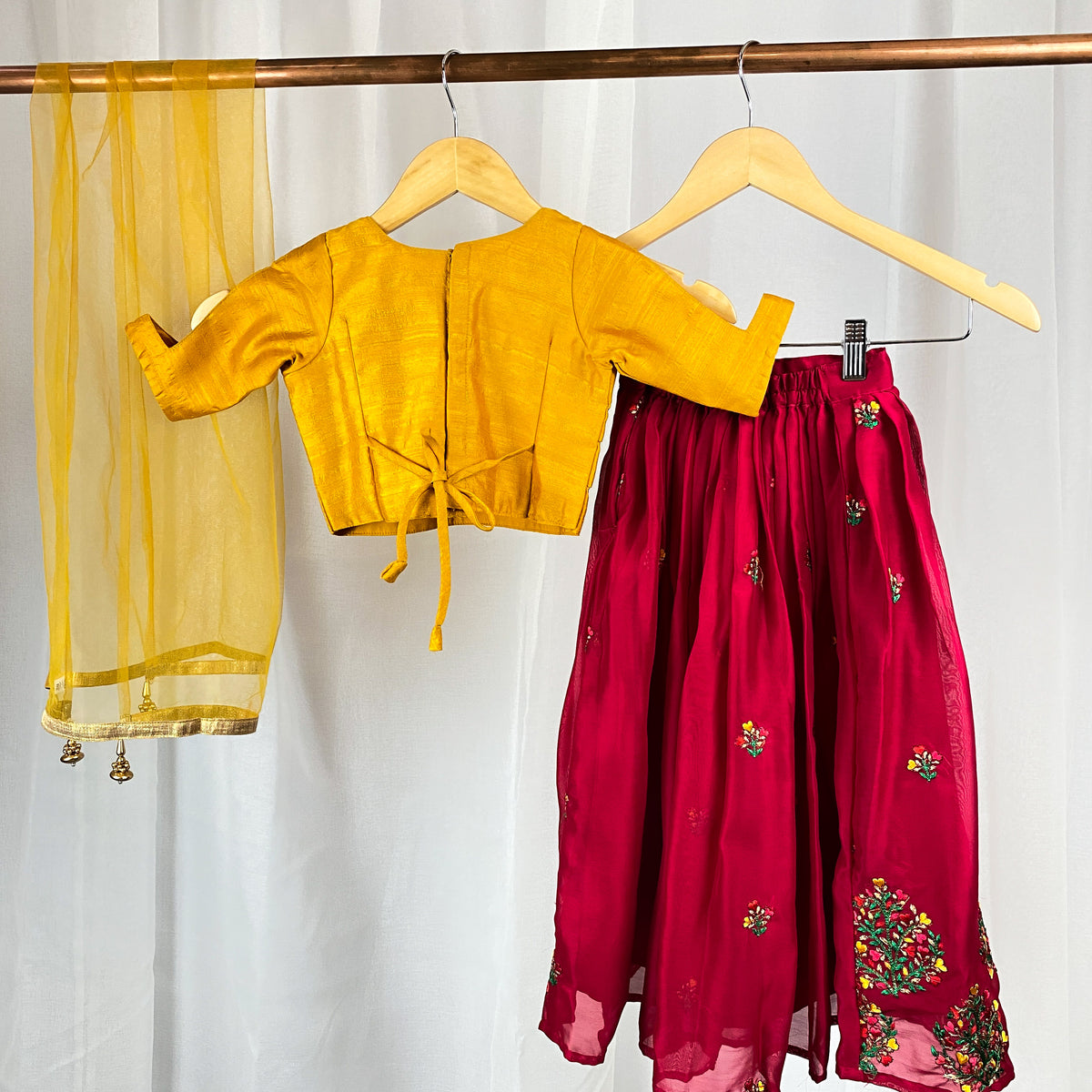 GIRLS -  Aarika's Closet