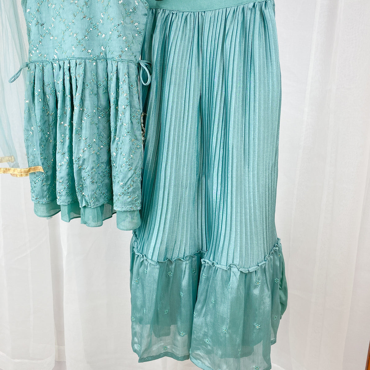 GIRLS -  Aarika's Closet