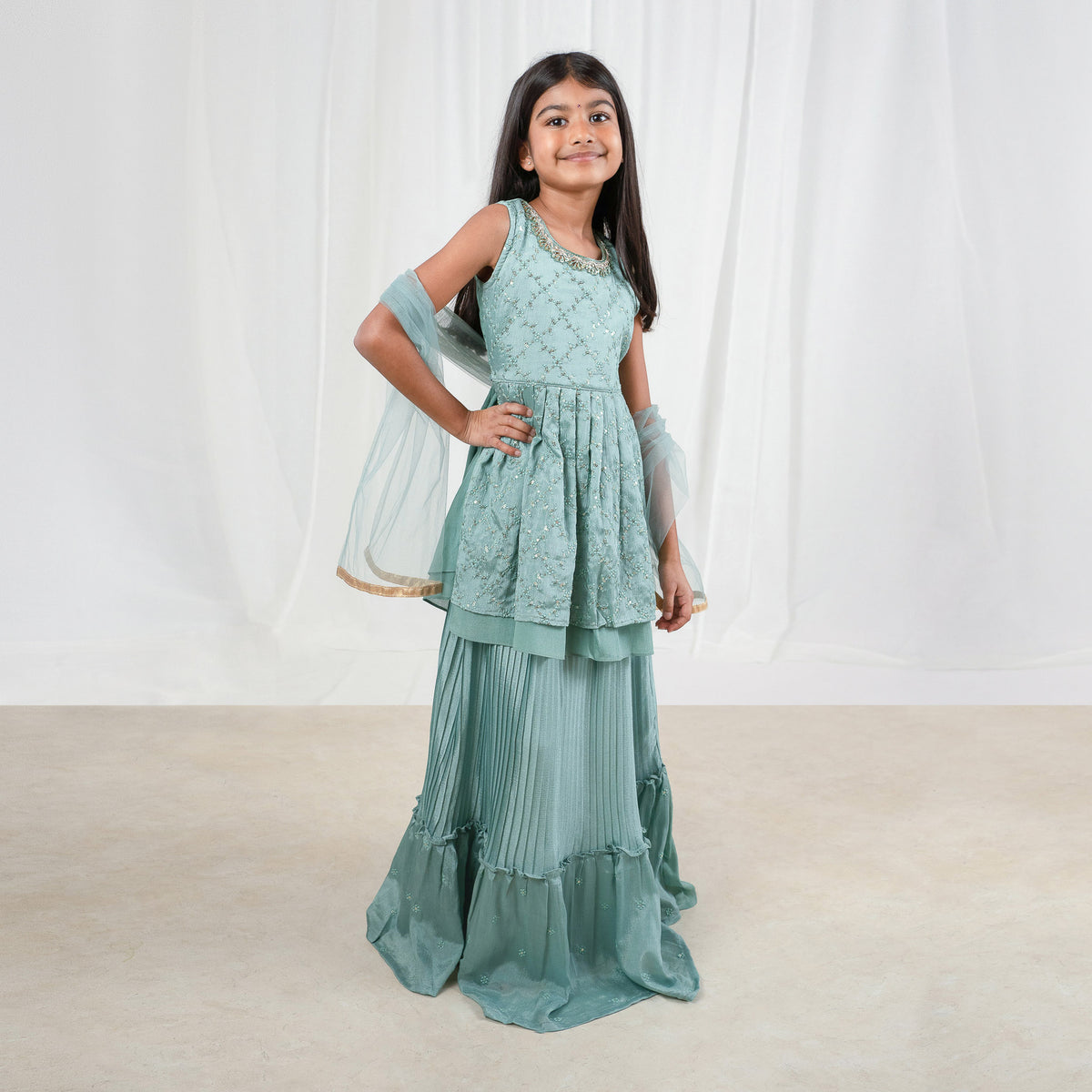 GIRLS -  Aarika's Closet