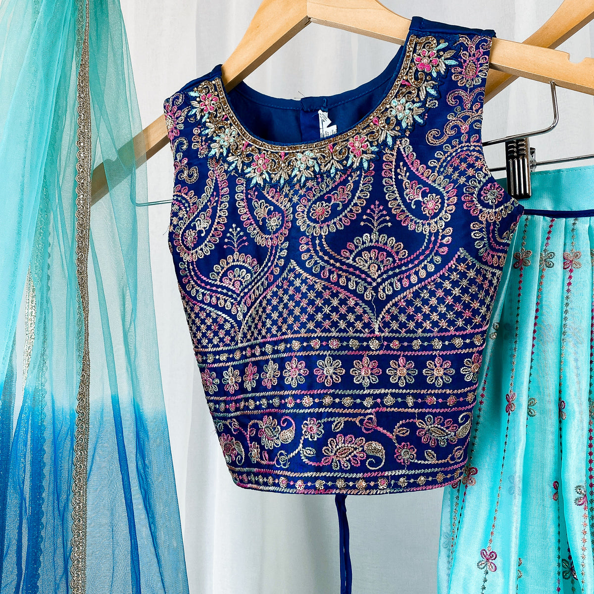 GIRLS -  Aarika's Closet