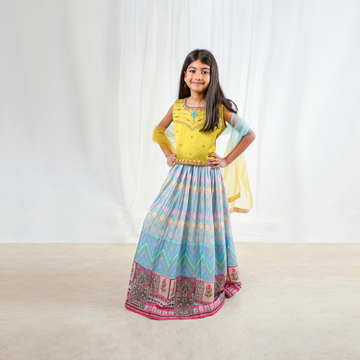 GIRLS -  Aarika's Closet