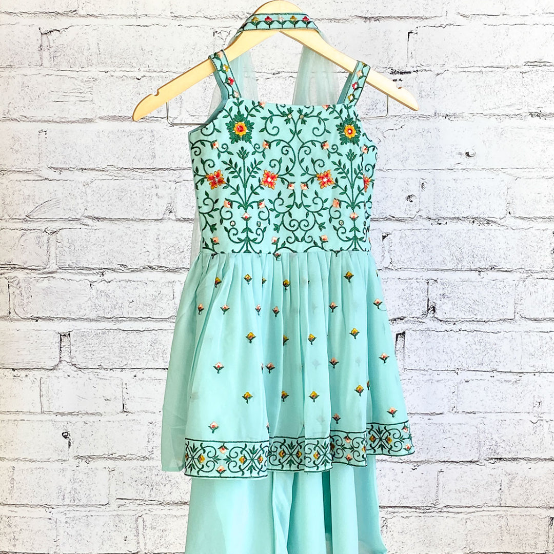 GIRLS -  Aarika's Closet