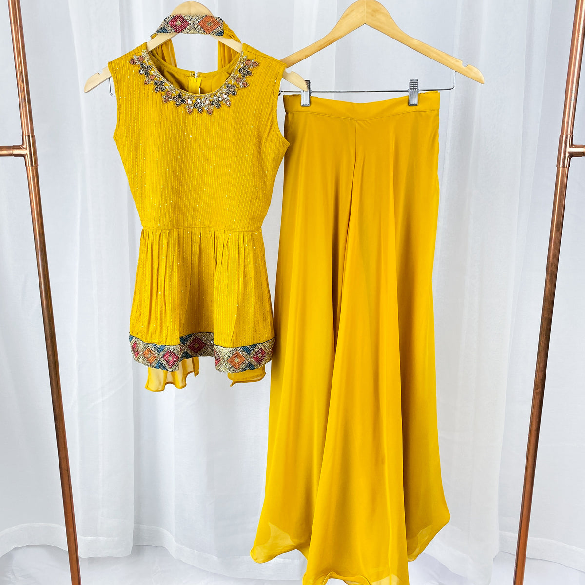 GIRLS -  Aarika's Closet