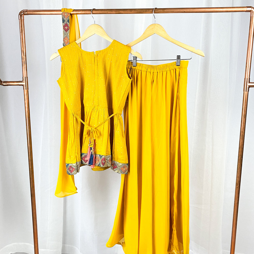 GIRLS -  Aarika's Closet