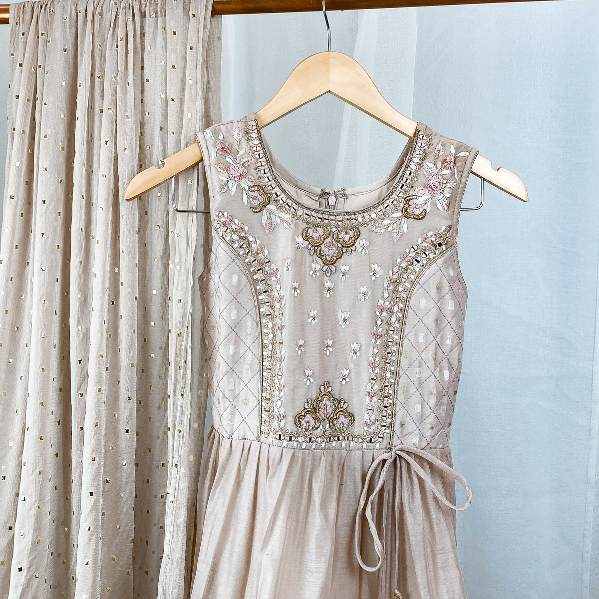 GIRLS -  Aarika's Closet