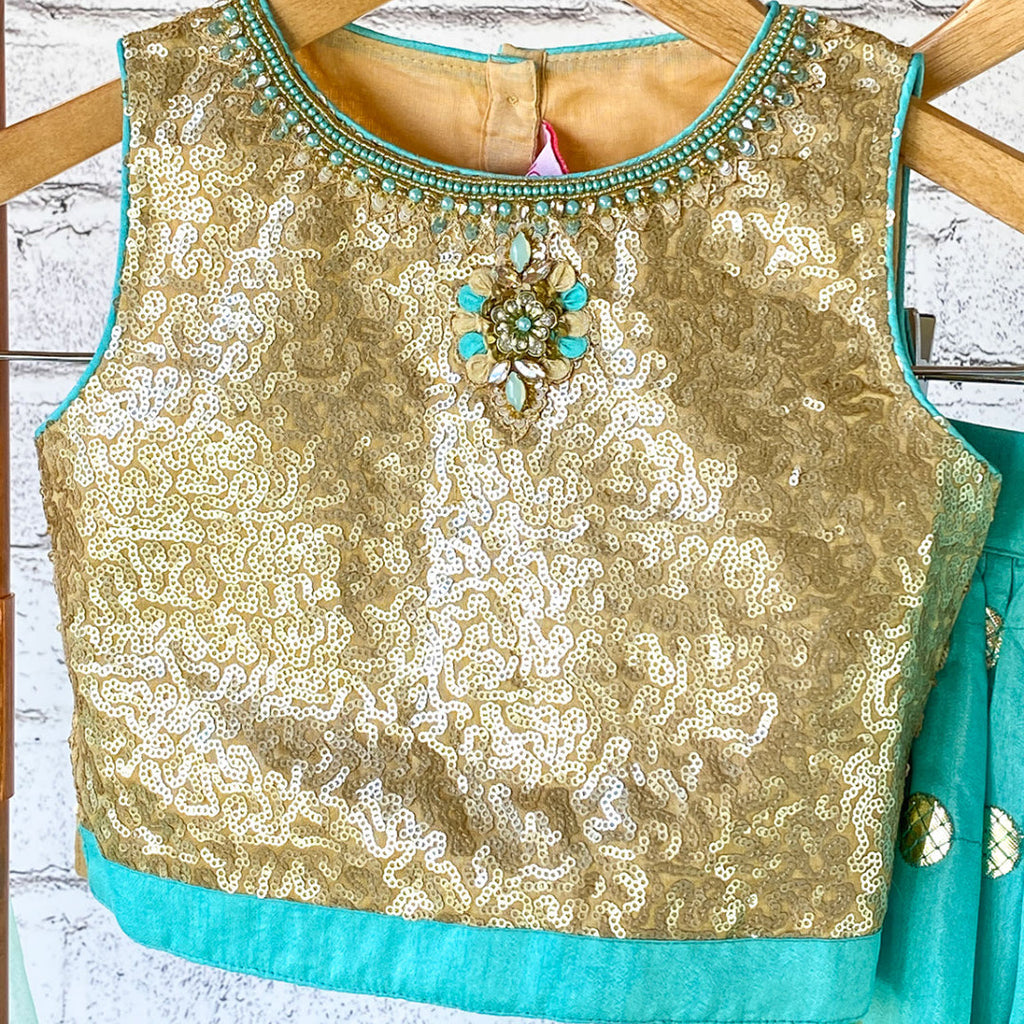 GIRLS -  Aarika's Closet