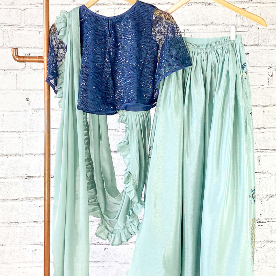 GIRLS -  Aarika's Closet
